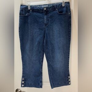 Kim Rogers Button Detail Cropped Mid Rise Jeans with Embroidered Pockets Size 16